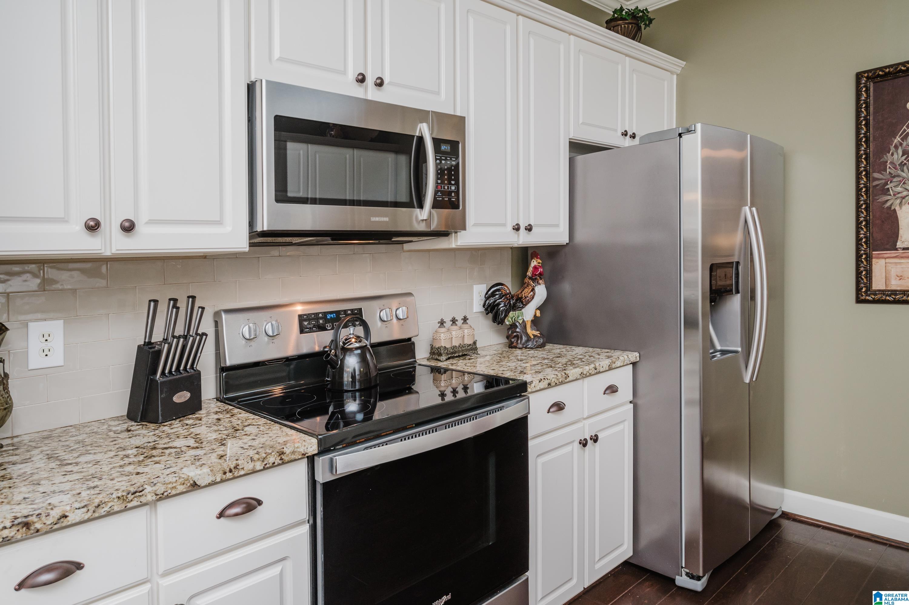 205 Wixford Way Alabaster, AL 35007 - Photo 18 of 47