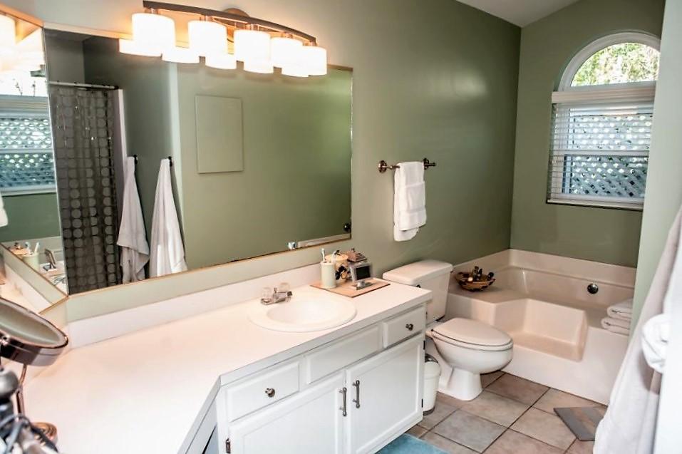 1259 Llewellyn Road Mount Pleasant, SC 29464 - Photo 13 of 24 ba