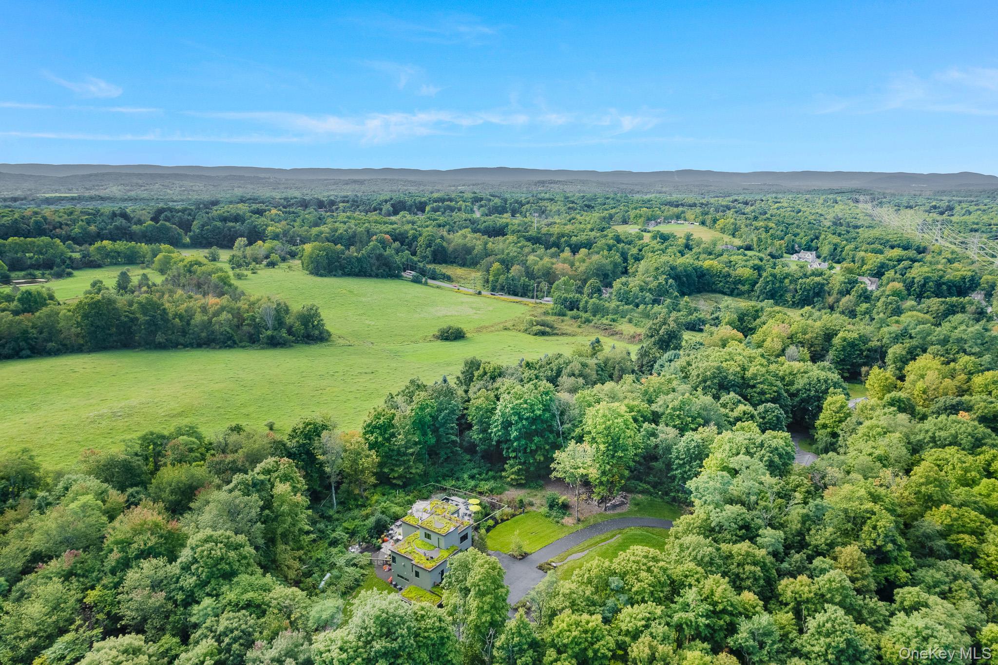 215 Smith Road Poughkeepsie, NY 12603 - Photo 30 of 33 Gallery Image 30