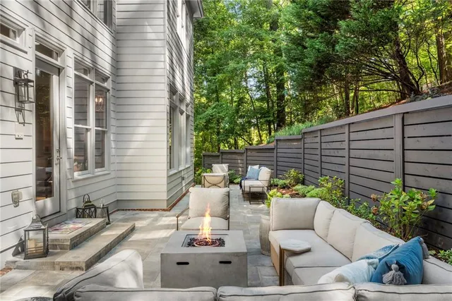 $1,325,000 | 205 Aerie Court, Atlanta, GA 30350