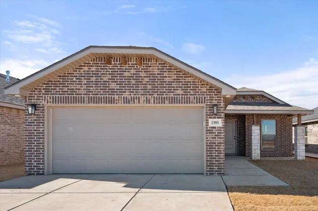 $212,000 | 1305 North Chicago Avenue, Lubbock, TX 79416