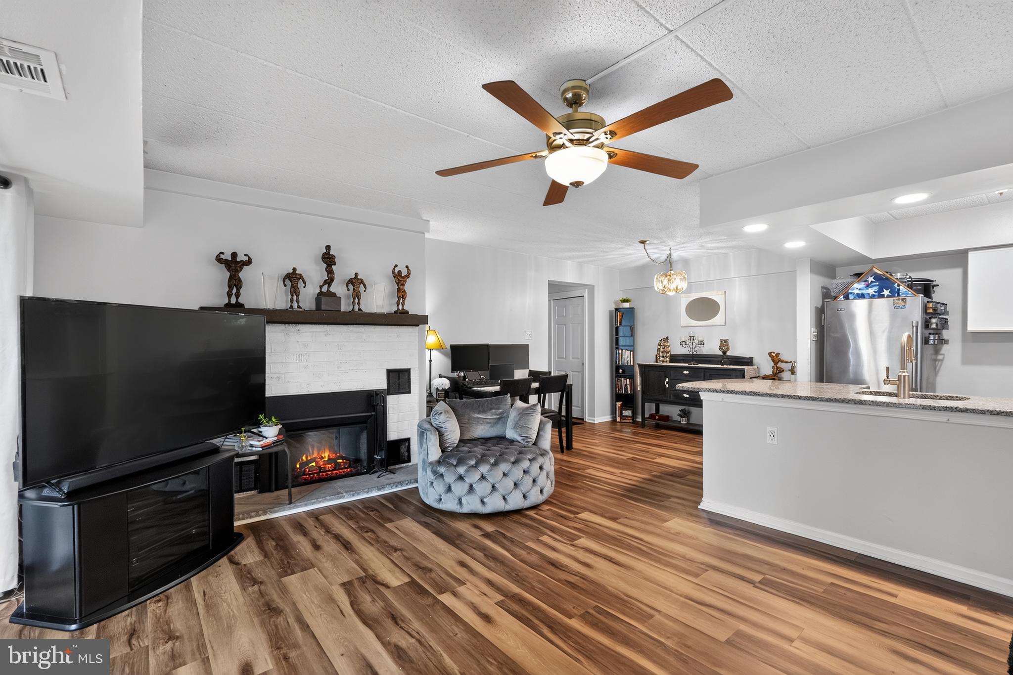710 Washington Place, Unit 10 Chesterbrook, PA 19087 - Photo 6 of 21