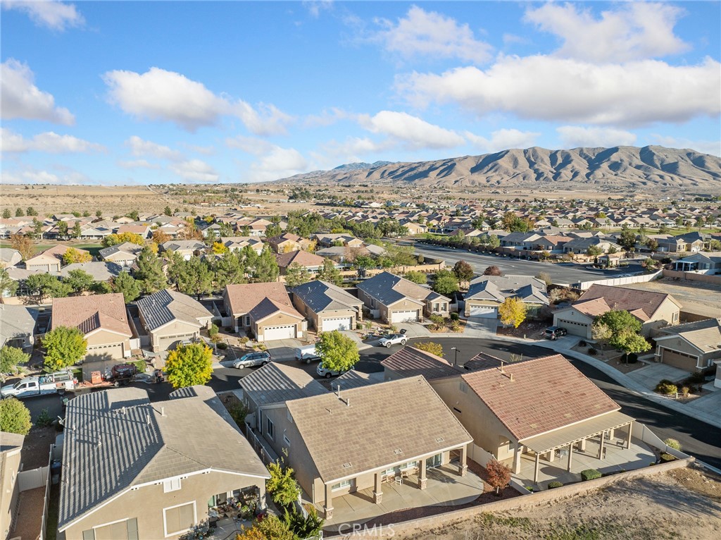 10446 Bridge Haven Road Apple Valley, CA 92308 - Photo 6 of 52