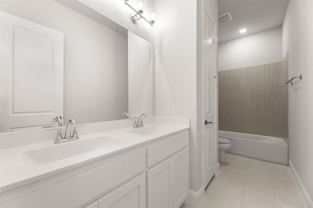 132 Evanston Court Rhome, TX 76078 - Photo 35 of 40 132 Evanston-Bathroom-2