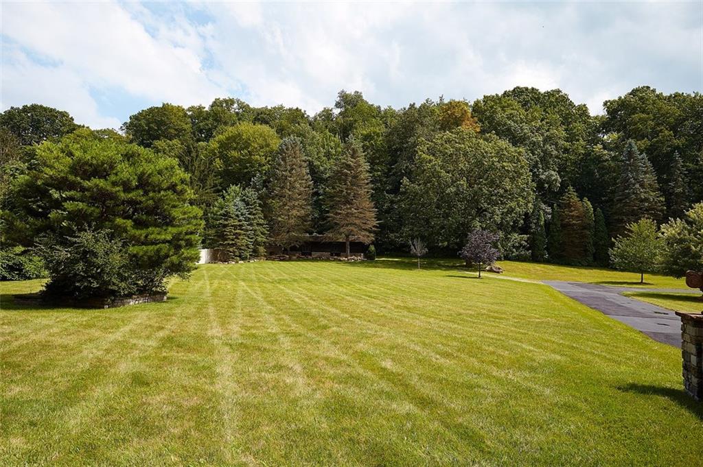 211 Clever Road McKees Rocks, PA 15136 - Photo 22 of 25
