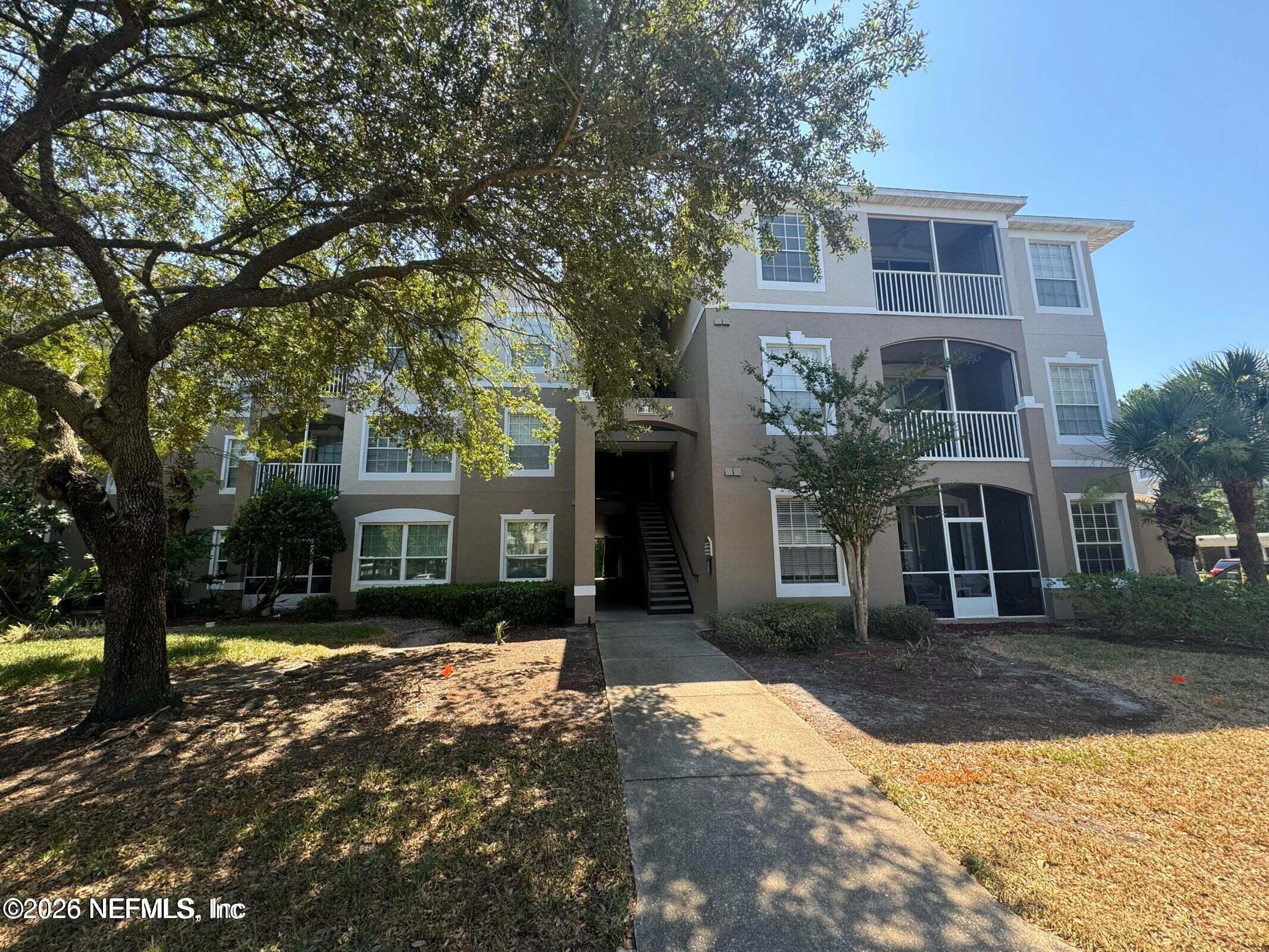 10550 Baymeadows Road, Unit 811 Jacksonville, FL 32256 - Photo 2 of 14 20250211210343432740000000-o