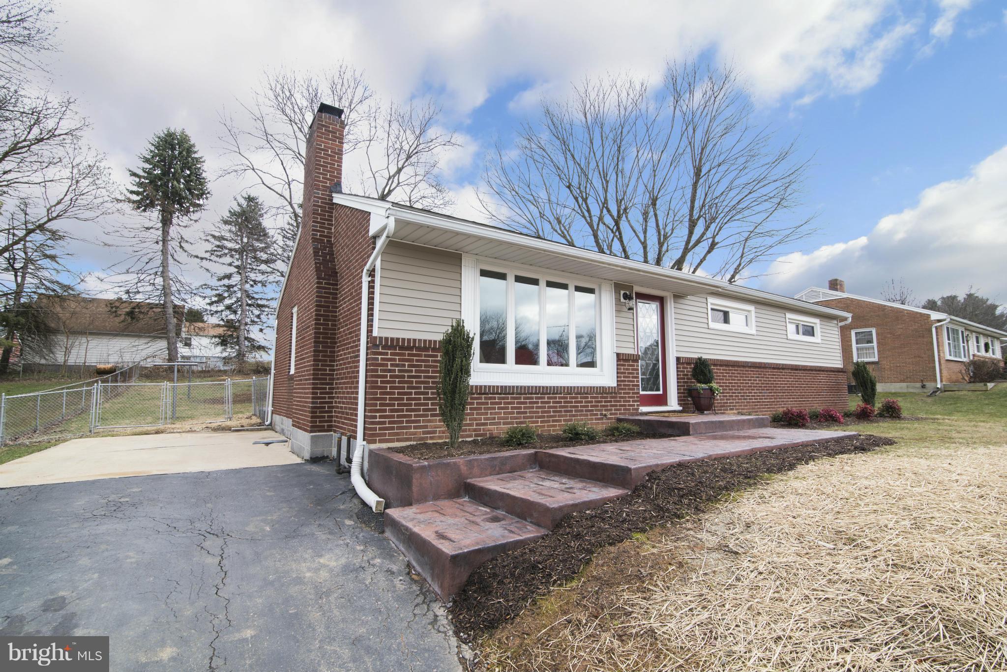 123 Harvard Road Hagerstown, MD 21742 - Photo 2 of 30 Exterior (Front)