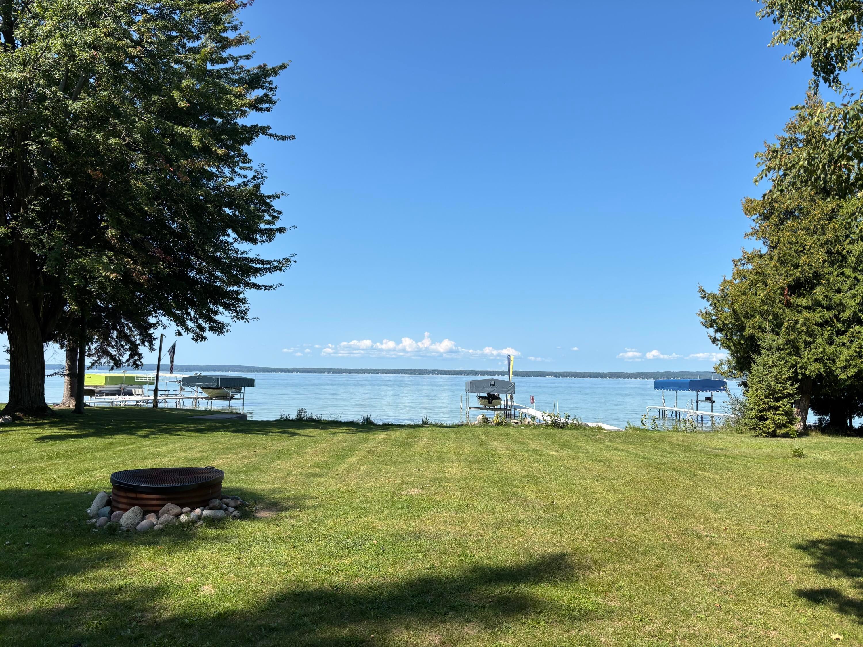 1205 Abela Road Cheboygan, MI 49721 - Photo 28 of 40 Mullett Lake