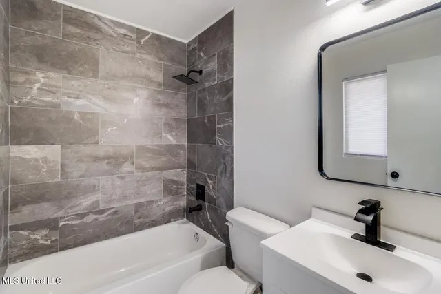 $165,000 | 2108 Glendale Street, Pascagoula, MS 39567