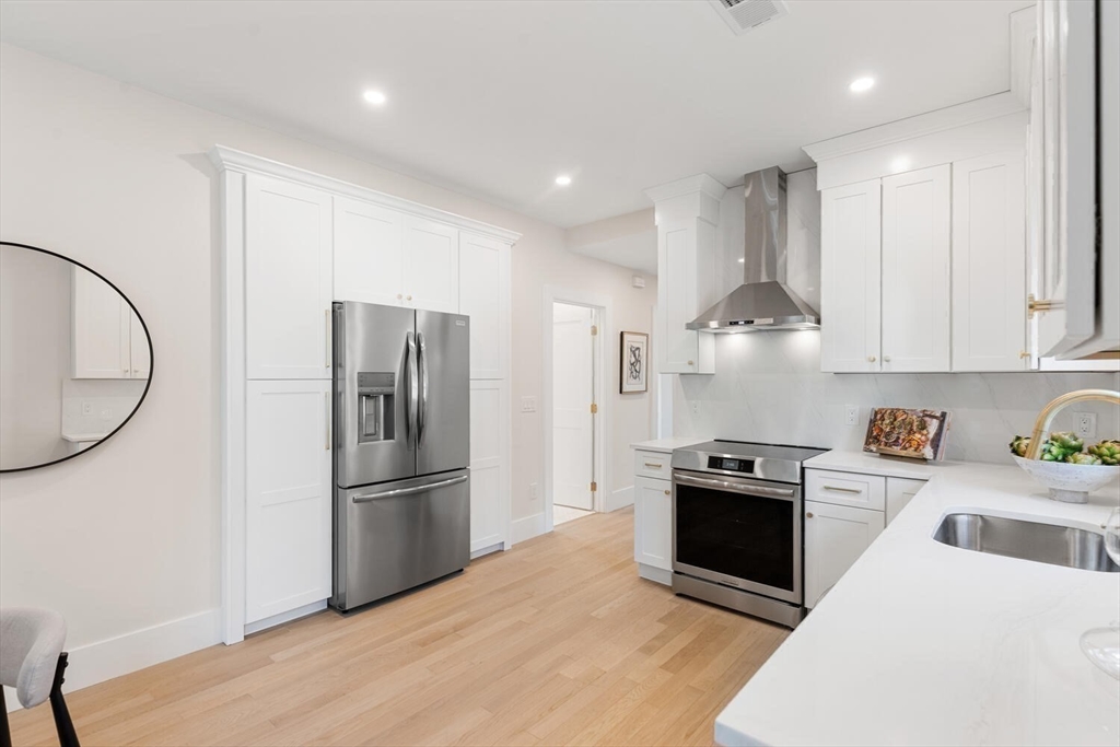 7 Bennett Street, Unit 2 Medford, MA 02155 - Photo 14 of 39