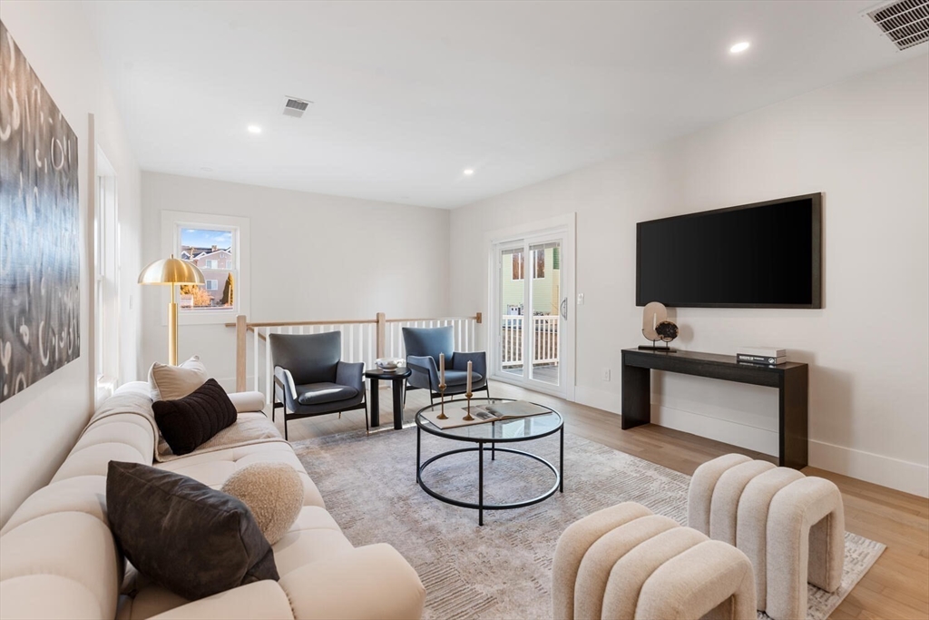 7 Bennett Street, Unit 2 Medford, MA 02155 - Photo 4 of 39