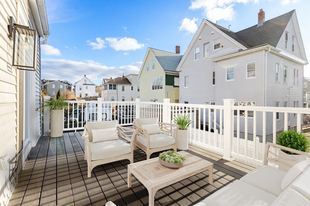 7 Bennett Street, Unit 2 Medford, MA 02155 - Photo 6 of 39