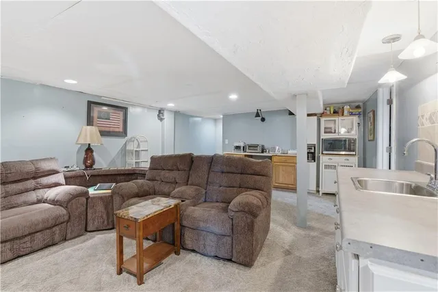 $369,900 | 9207 West 97th Street, Overland Park, KS 66212