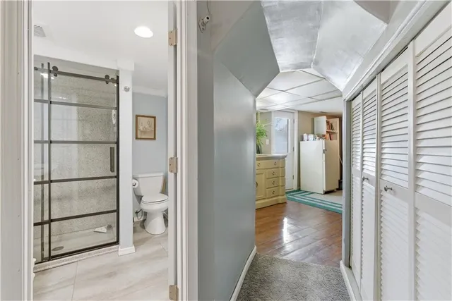 $369,900 | 9207 West 97th Street, Overland Park, KS 66212