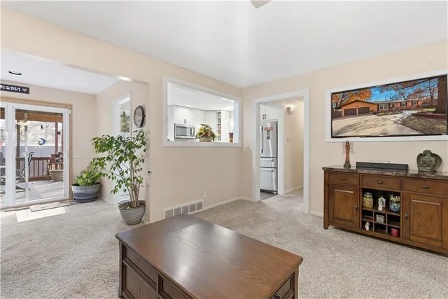 $369,900 | 9207 West 97th Street, Overland Park, KS 66212