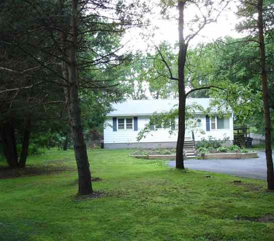6 Dunsbach Road Halfmoon, NY 12065 - Photo 1 of 4 Photo 1