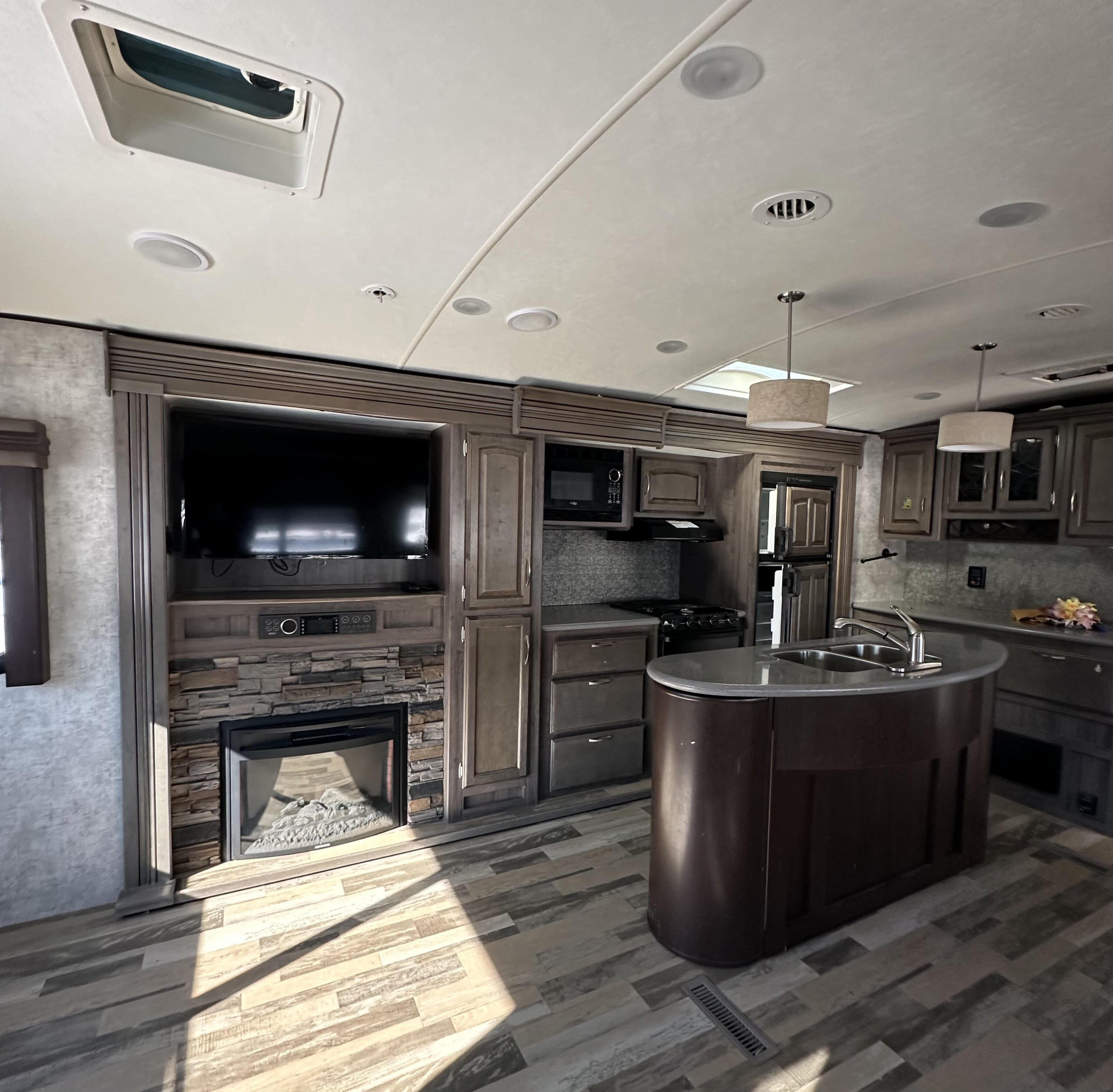 W4945 County Rd ES, Unit 126 Sugar Creek, WI 53121 - Photo 8 of 25 J