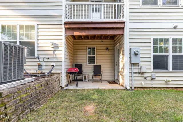 $405,000 | 5916 Longeria Court, Raleigh, NC 27612