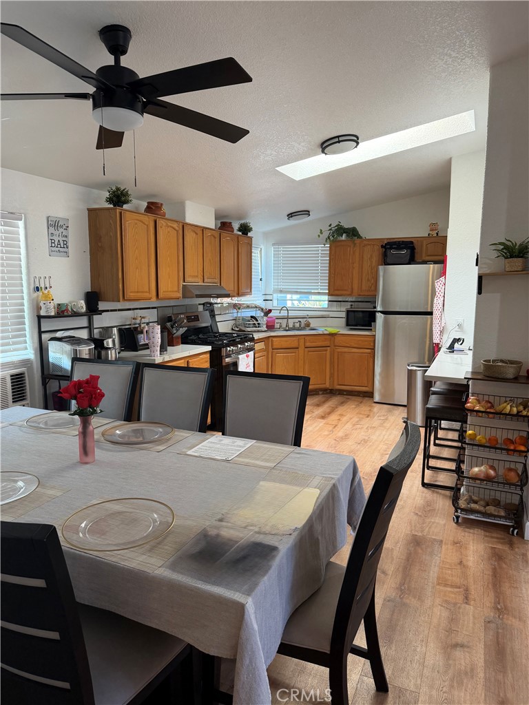 12700 Elliott, Unit 98 El Monte, CA 91732 - Photo 16 of 44