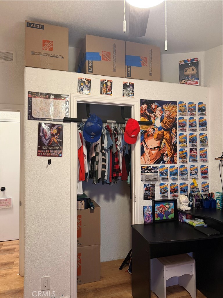 12700 Elliott, Unit 98 El Monte, CA 91732 - Photo 43 of 43 a view of a kitchen with appliances and cabinets