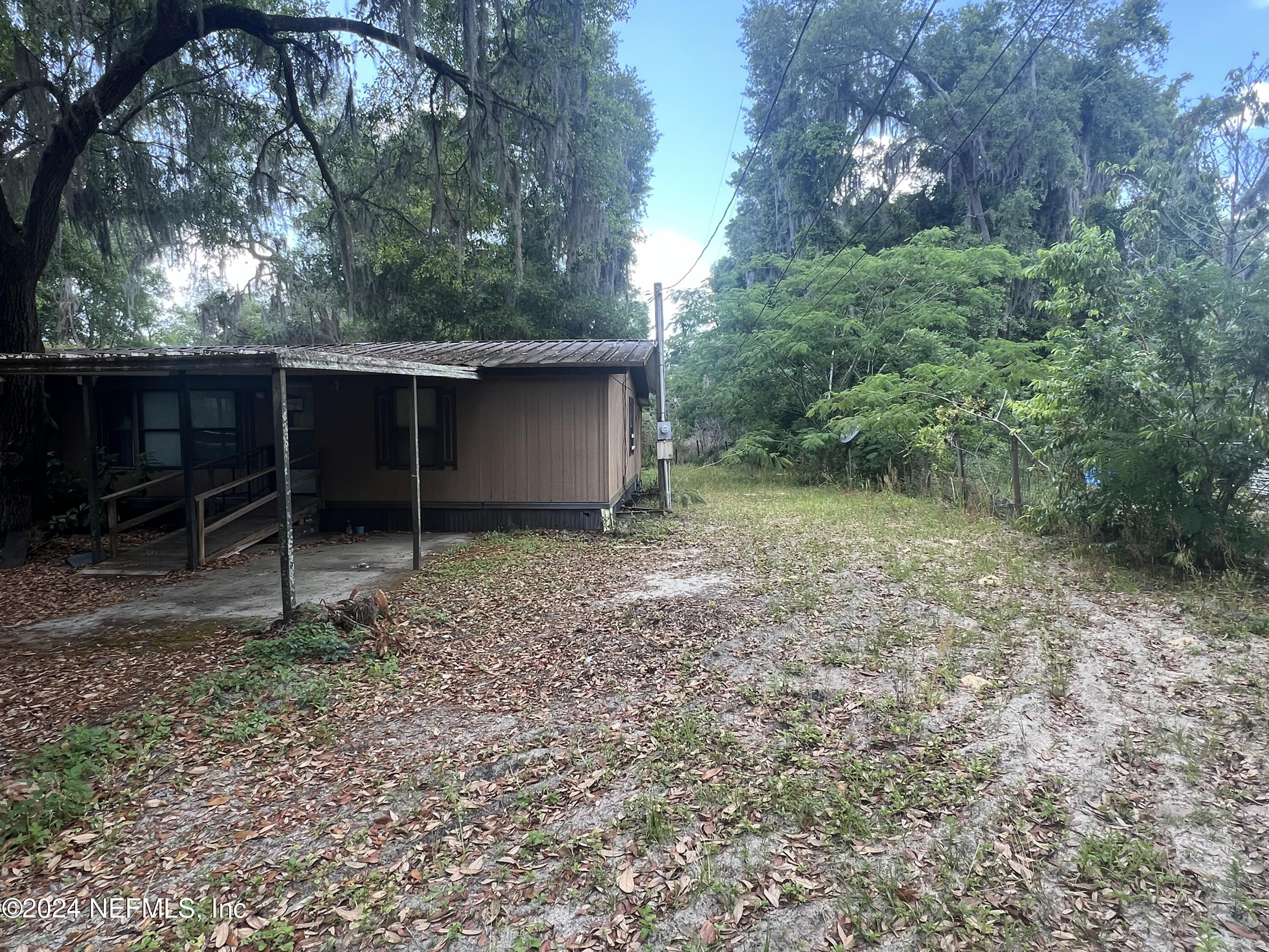 133 Chesser Monroe Road Hawthorne, FL 32640 - Photo 2 of 14 IMG_0397