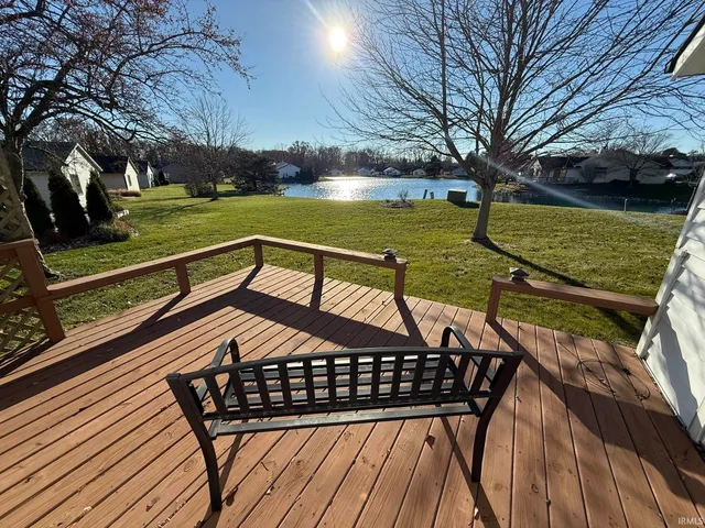 $260,000 | 2908 Wood Knoll Lane, Fort Wayne, IN 46804