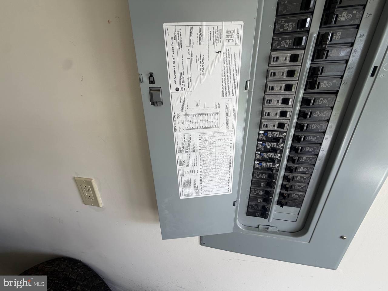 333 East Bailey Road Lewisburg, WV 24901 - Photo 54 of 57 Power management at your fingertips.