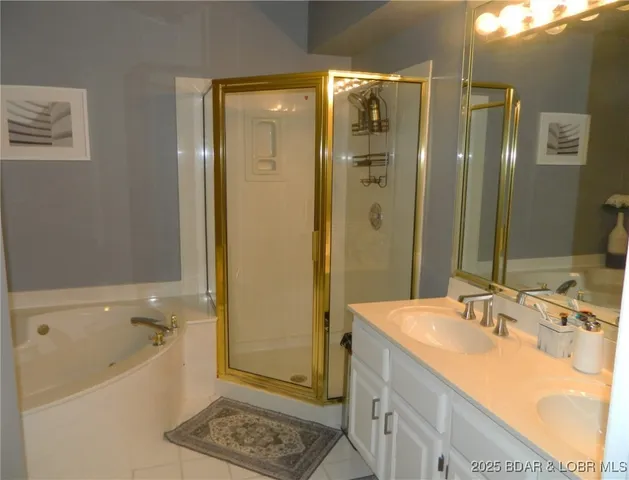 $429,900 | 342 North Port Dr Lake, Unit 342, Lake Ozark, MO 65049