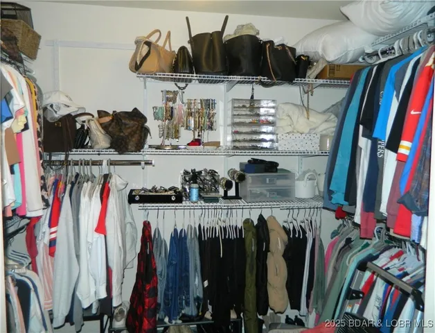 $429,900 | 342 North Port Dr Lake, Unit 342, Lake Ozark, MO 65049