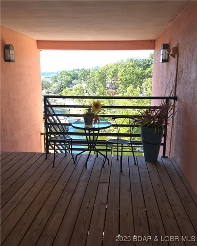 $429,900 | 342 North Port Dr Lake, Unit 342, Lake Ozark, MO 65049