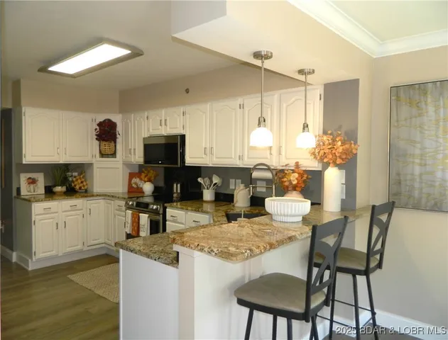 $429,900 | 342 North Port Dr Lake, Unit 342, Lake Ozark, MO 65049