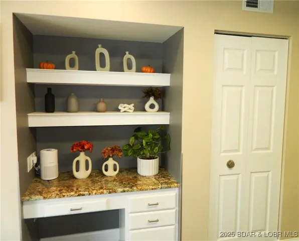 $429,900 | 342 North Port Dr Lake, Unit 342, Lake Ozark, MO 65049