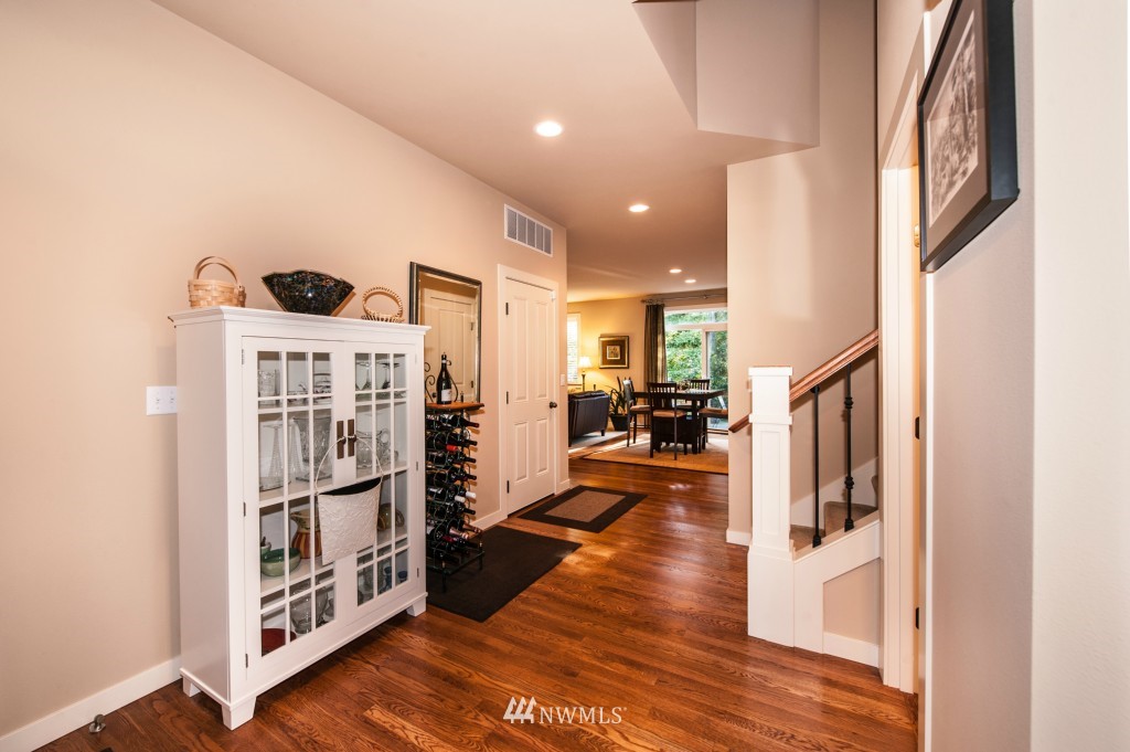 16632 37th Drive Southeast Bothell, WA 98012 - Photo 2 of 20