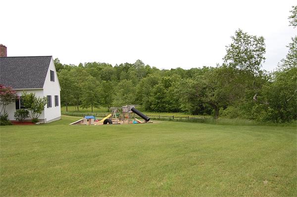 62 George Allen Road West Brookfield, MA 01585 - Photo 20 of 21 Gallery Image 20