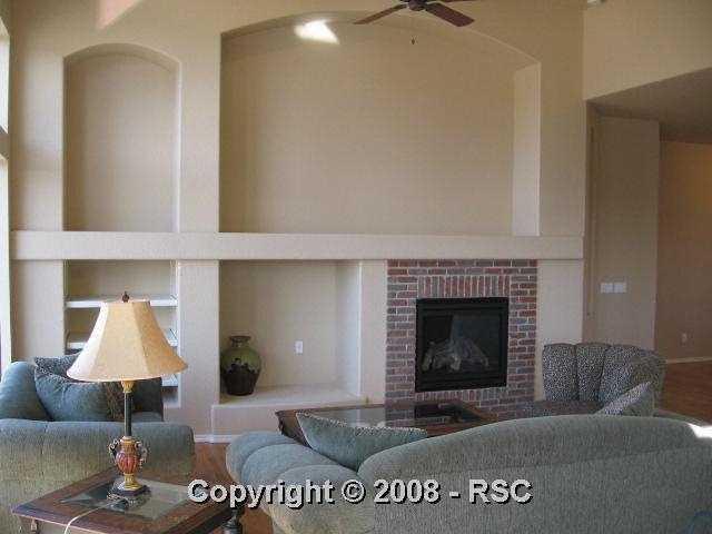 15882 Maple Hill Road Monument, CO 80132 - Photo 8 of 16 Gallery Image 8