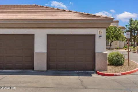 a house view with a outdoor space