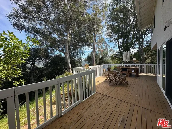 $14,500 | 2846 Angelo Drive, Los Angeles, CA 90077