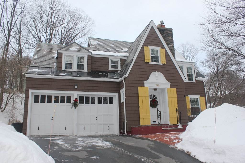 94 Wall Street Springfield, VT 05156 - Photo 1 of 19