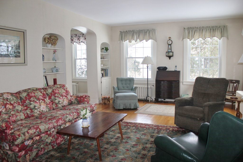 94 Wall Street Springfield, VT 05156 - Photo 5 of 19