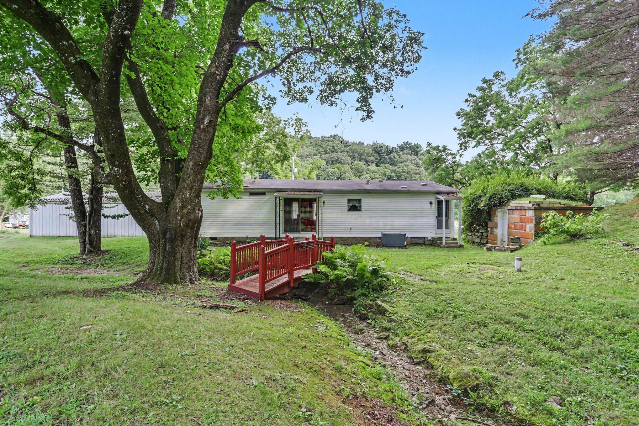 17563 Buckingham Road Logan, OH 43138 - Photo 26 of 32 026_file_3020