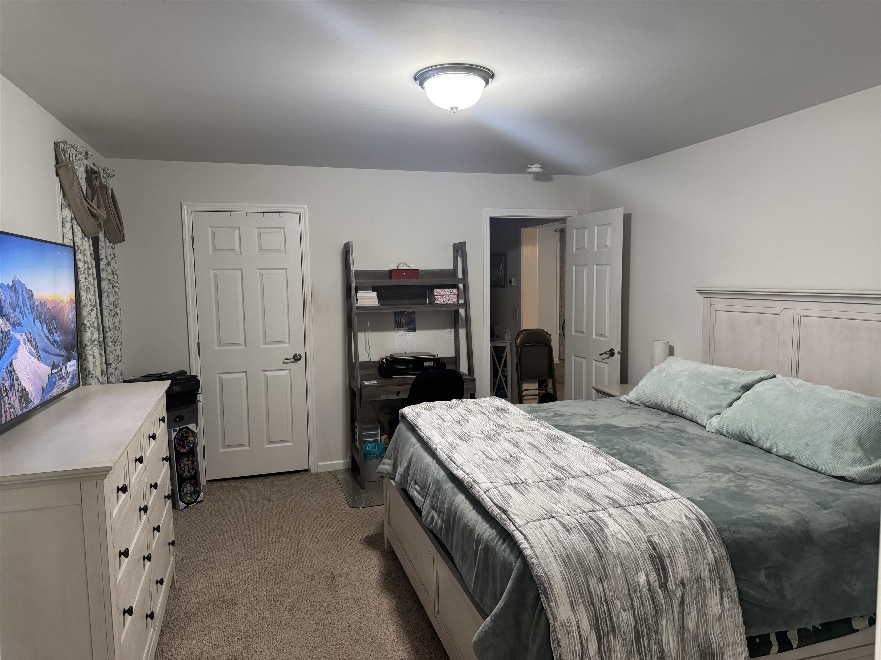 4 Manorcrest Drive Nashua, NH 03062 - Photo 23 of 39