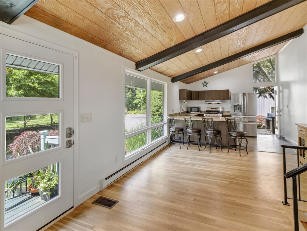 10 Mountain Road Easton, MA 02356 - Photo 13 of 42