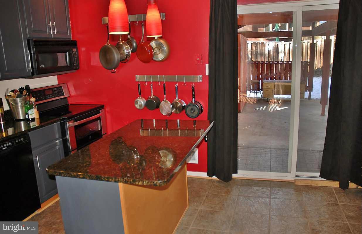 1721 Shilling Lane Silver Spring, MD 20906 - Photo 12 of 23 Kitchen