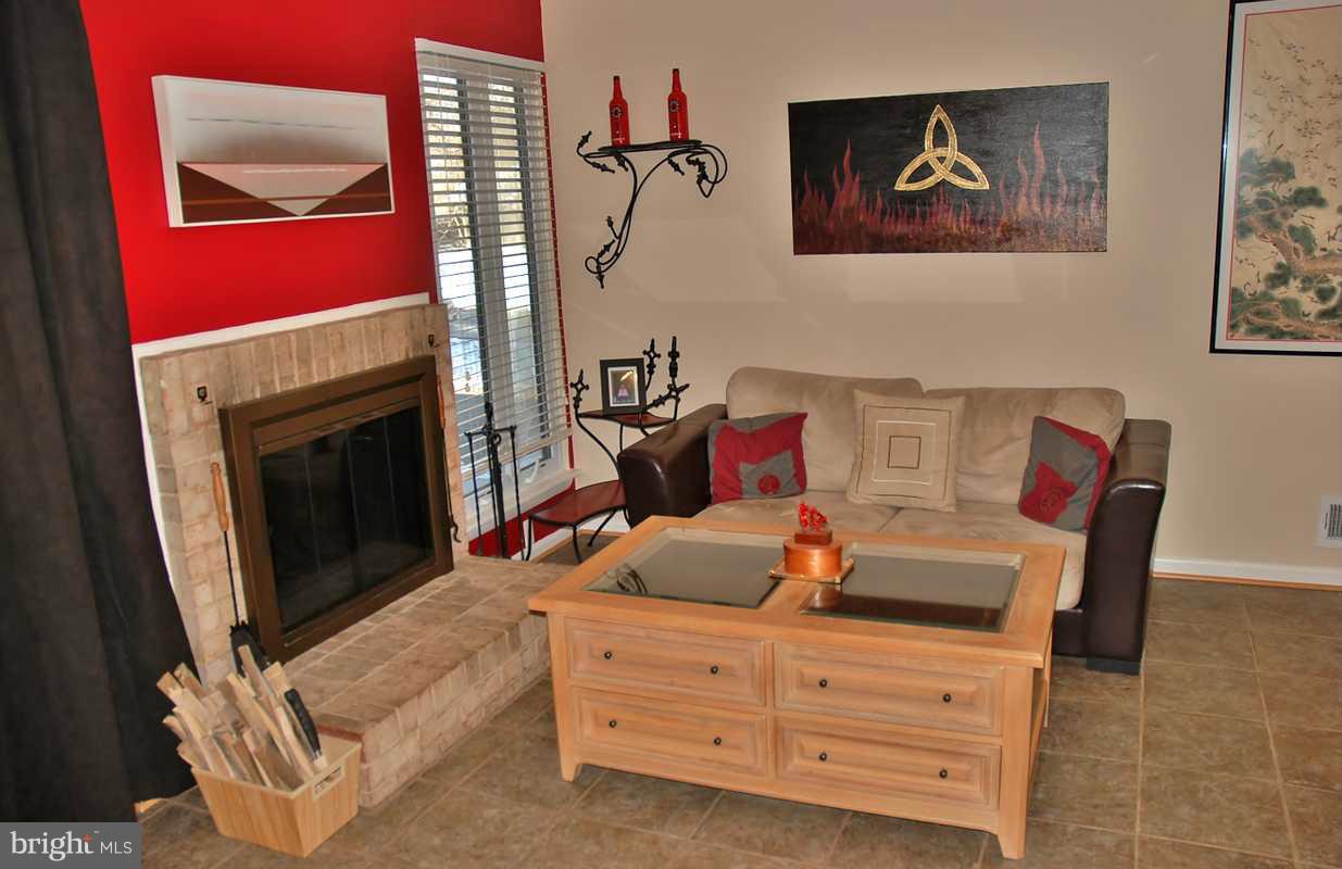 1721 Shilling Lane Silver Spring, MD 20906 - Photo 7 of 23 Family Room