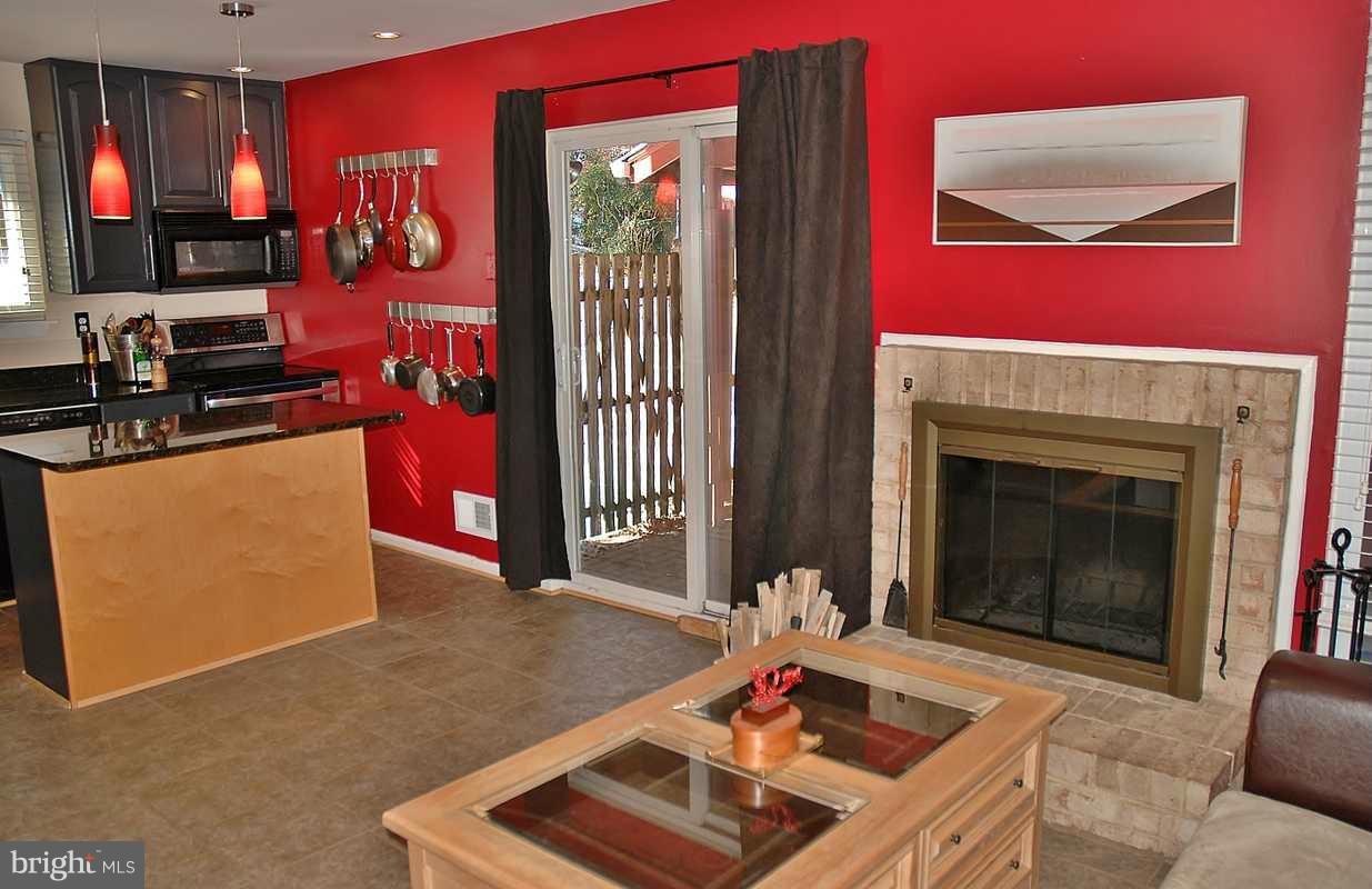 1721 Shilling Lane Silver Spring, MD 20906 - Photo 8 of 23 Family Room