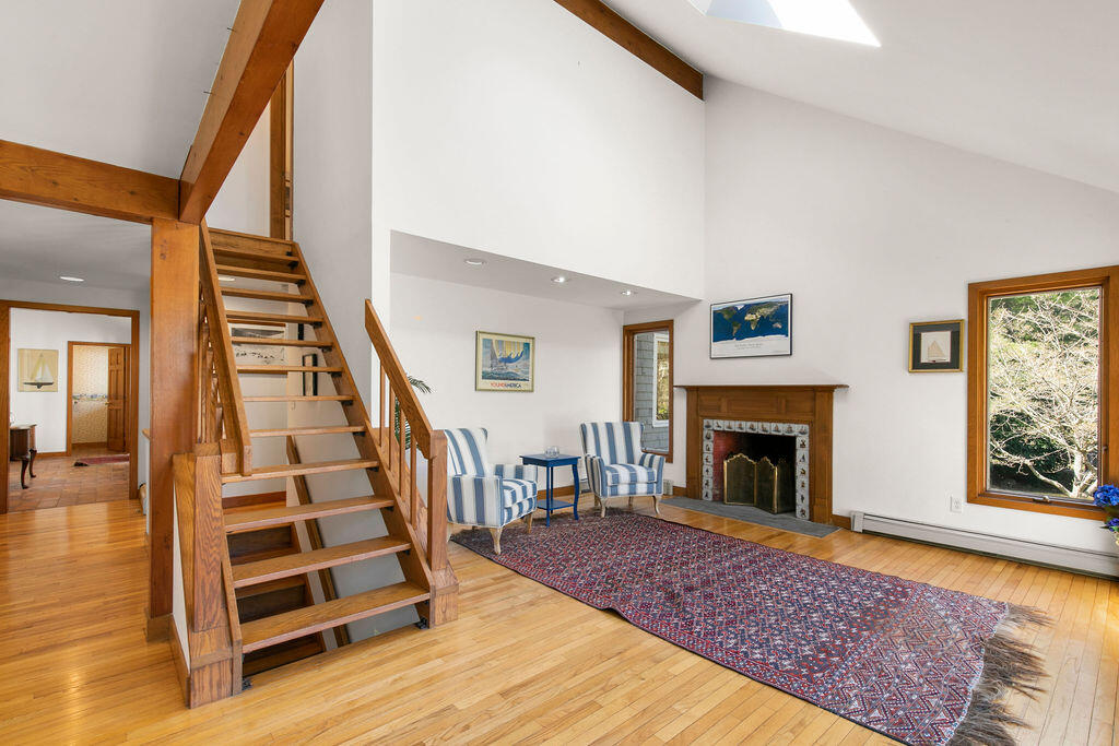 322 Wings Neck Road Pocasset, MA 02559 - Photo 22 of 67 IMG_6070