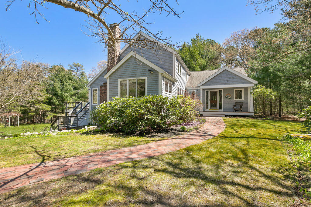 322 Wings Neck Road Pocasset, MA 02559 - Photo 6 of 67 IMG_6308