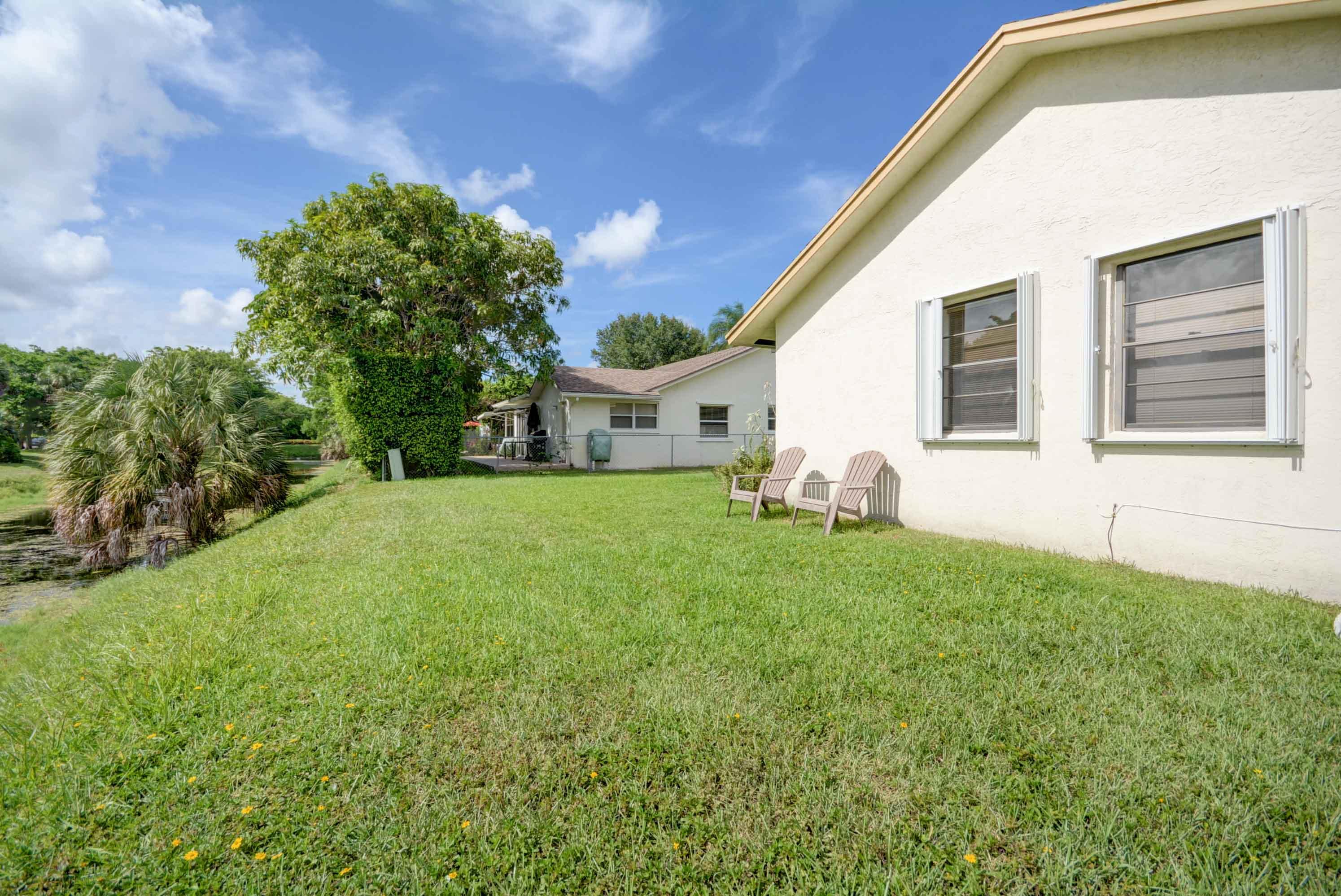 22953 Southwest 56th Avenue Boca Raton, FL 33433 - Photo 22 of 24 Exterior