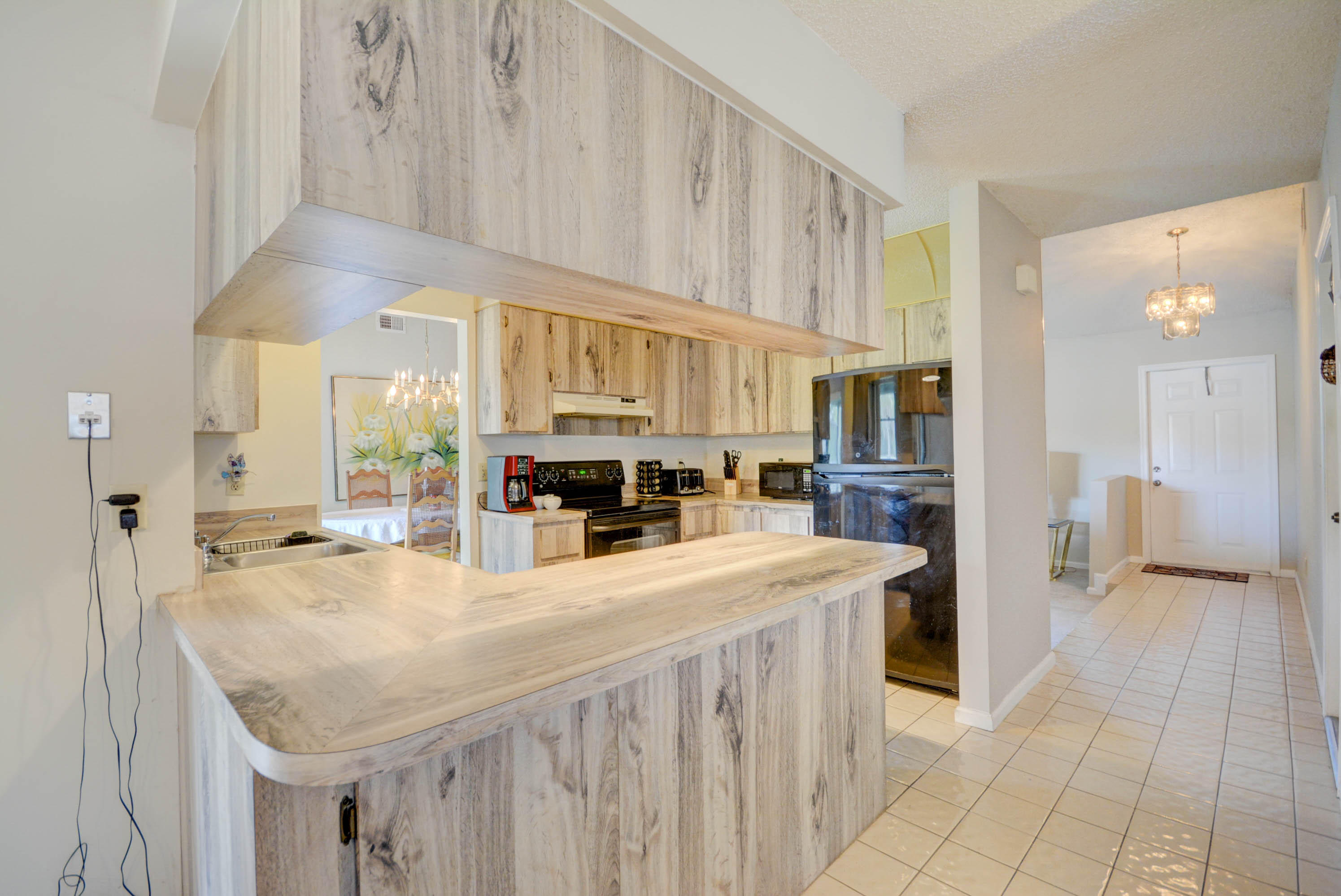 22953 Southwest 56th Avenue Boca Raton, FL 33433 - Photo 9 of 24 Kitchen