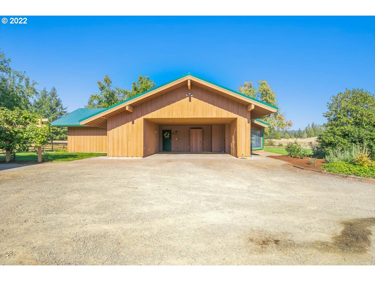 22323 South Central Point Road Oregon City, OR 97045 - Photo 23 of 32 Gallery Image 23